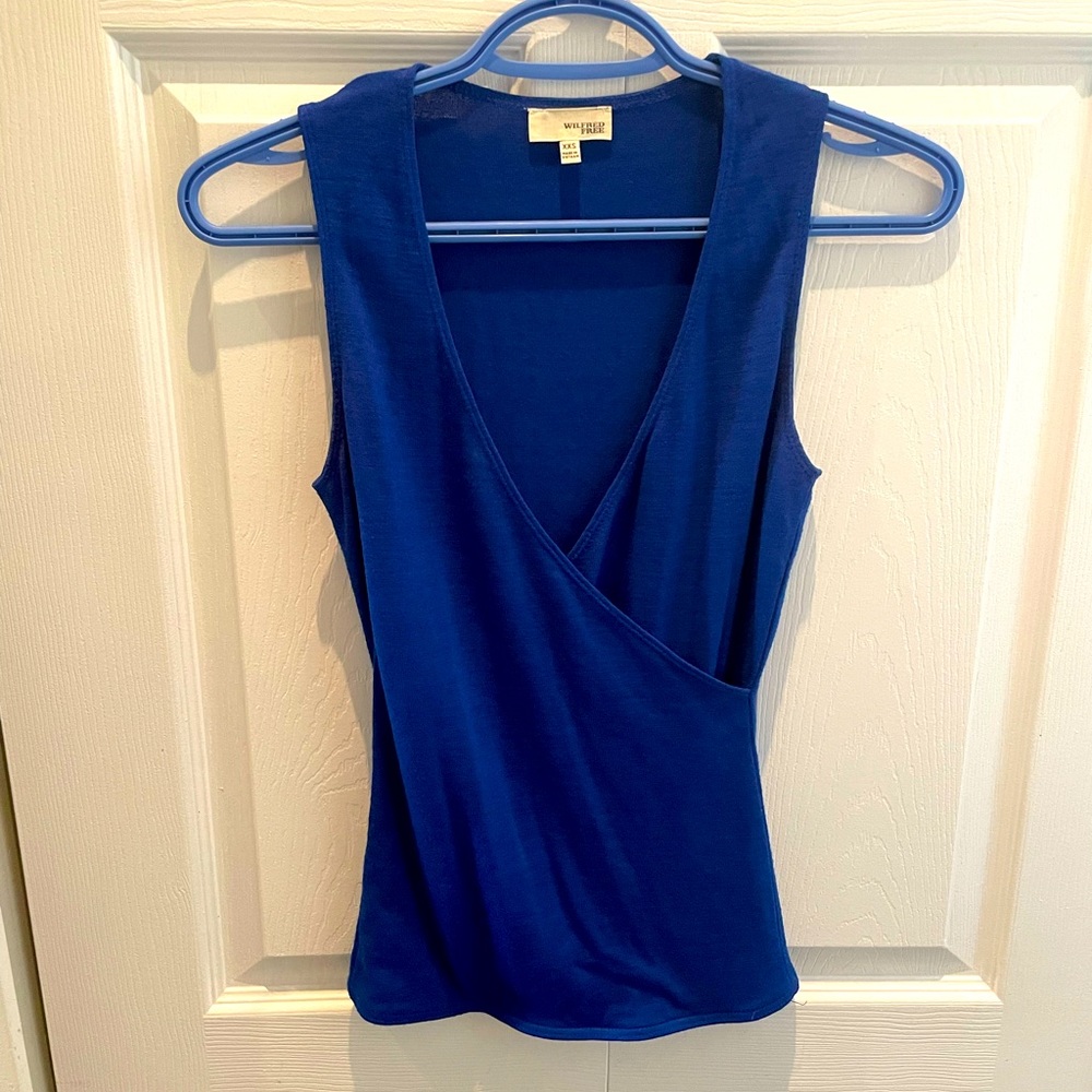 NWOT XXS XS Wilfred Blue Cross Front Reposa Tank